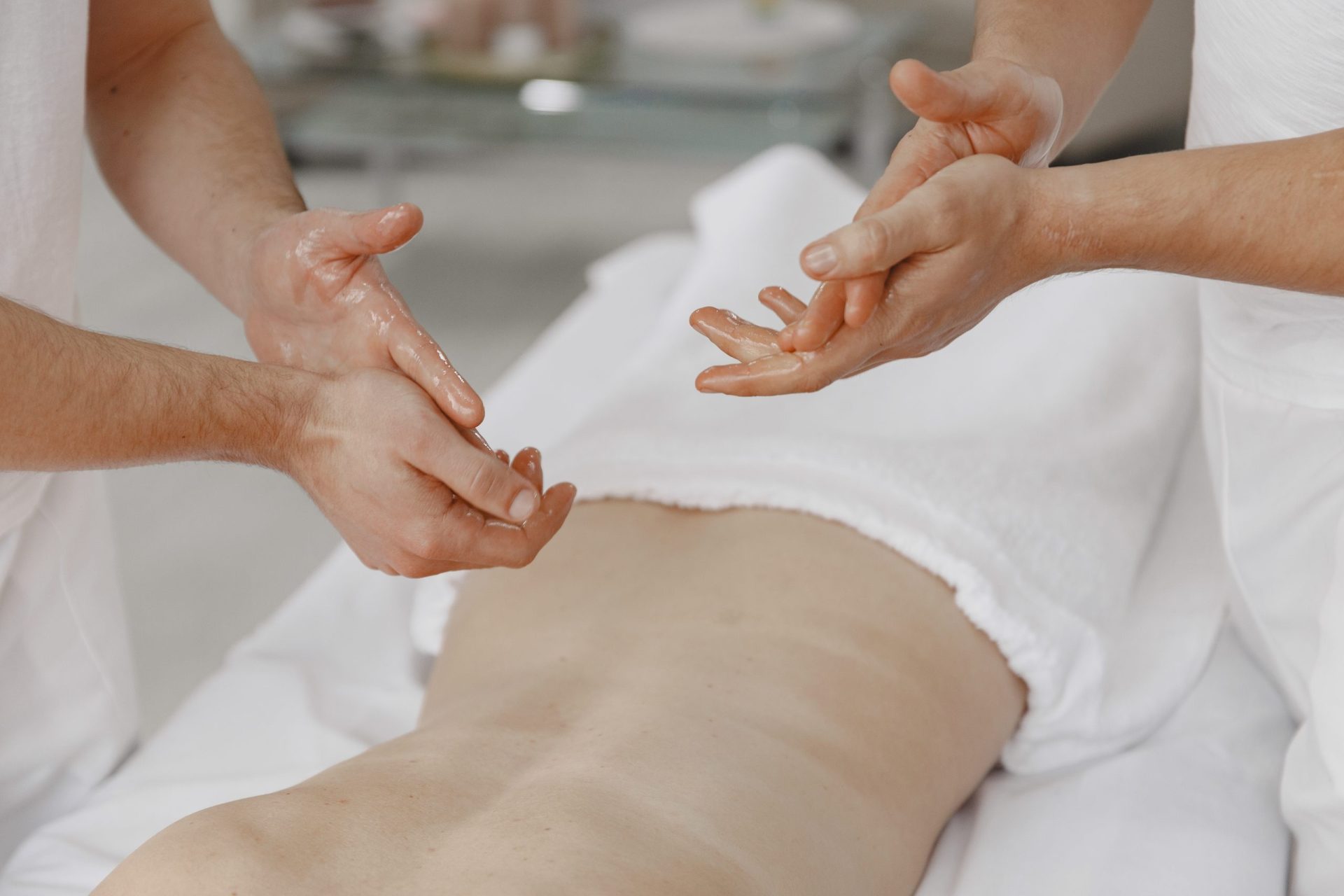 Four Hand massage in Shakhbout city 